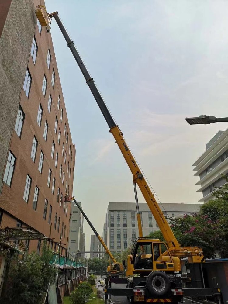 安庆汽车吊出租哪家好，选择最靠谱的服务商指南